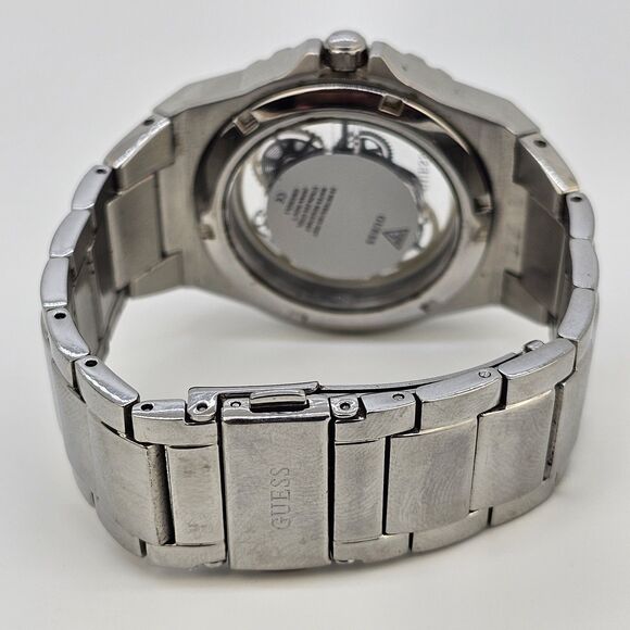 Guess Reveal Women's Watch 38MM Gray Dial Gray Bracelet Band 5.75" New Battery - Picture 9 of 11